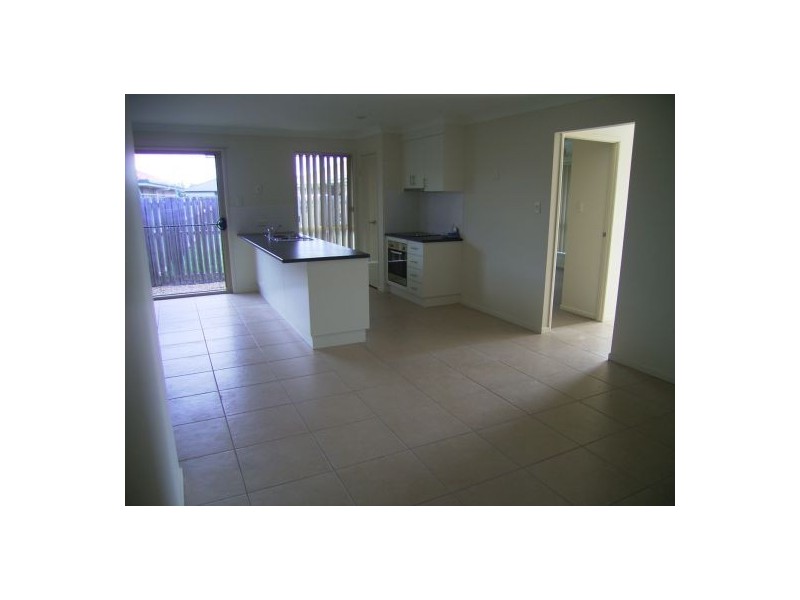 1/9 ISIS COURT, Eli Waters QLD 4655