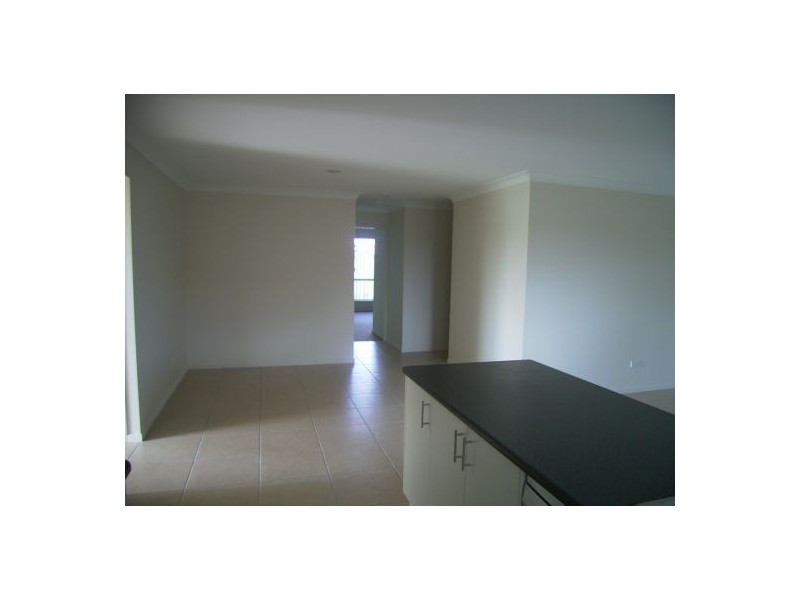 1/9 ISIS COURT, Eli Waters QLD 4655
