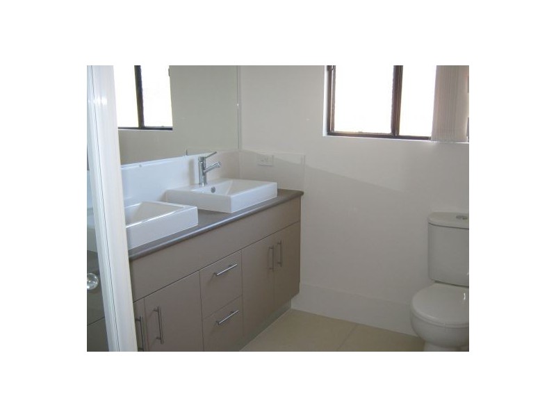 17 PARKLINK AVENUE WEST, Wondunna QLD 4655