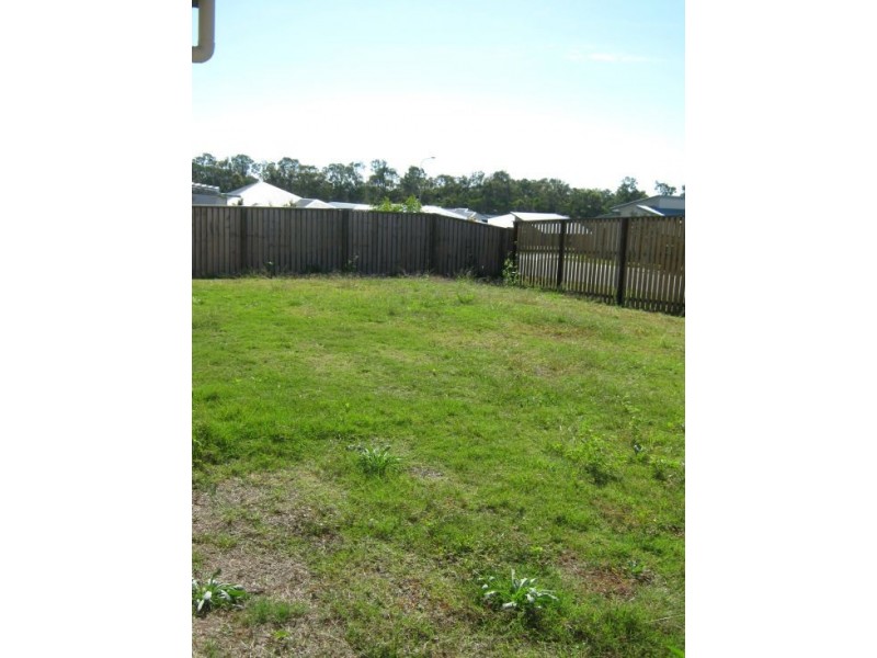 17 PARKLINK AVENUE WEST, Wondunna QLD 4655