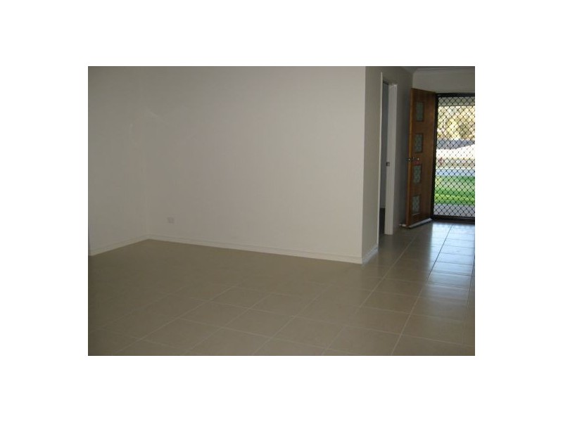 7 BIANCA COURT, Torquay QLD 4655