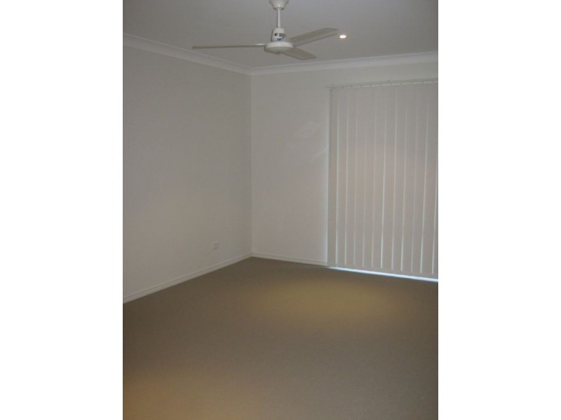 7 BIANCA COURT, Torquay QLD 4655