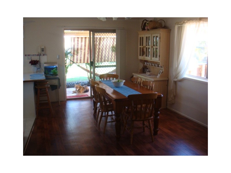 16 Desmond Dr, Toogoom QLD 4655