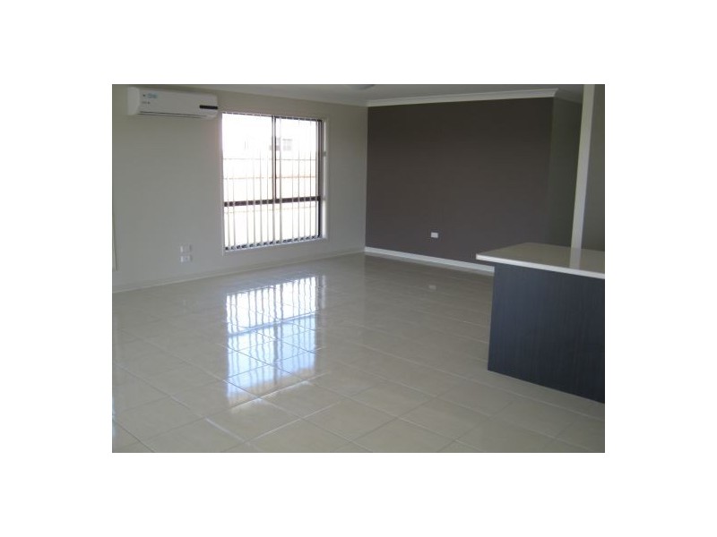 9 YONGALA WAY, Eli Waters QLD 4655