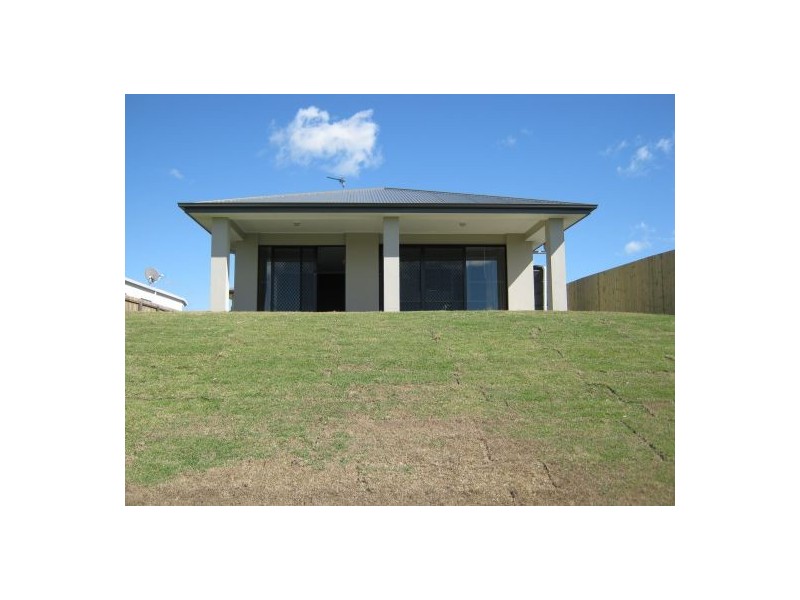 9 YONGALA WAY, Eli Waters QLD 4655