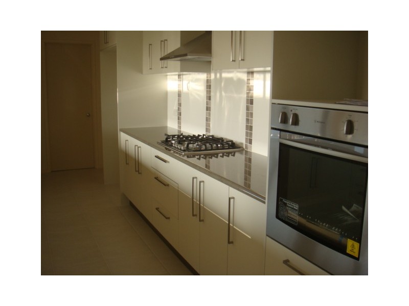 37 Turrum St, Scarness QLD 4655