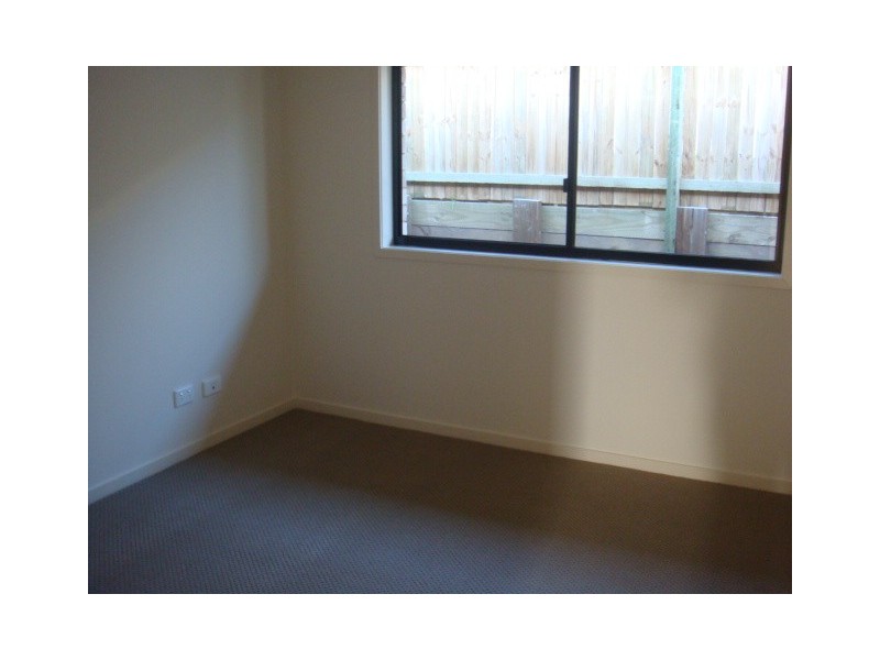 37 Turrum St, Scarness QLD 4655