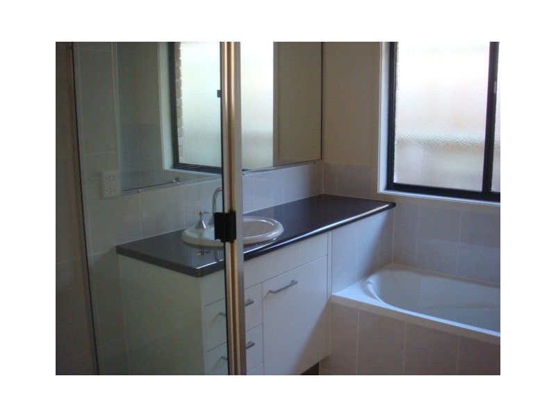 37 Turrum St, Scarness QLD 4655