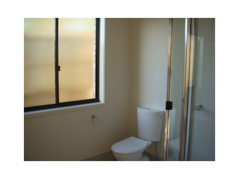 37 Turrum St, Scarness QLD 4655