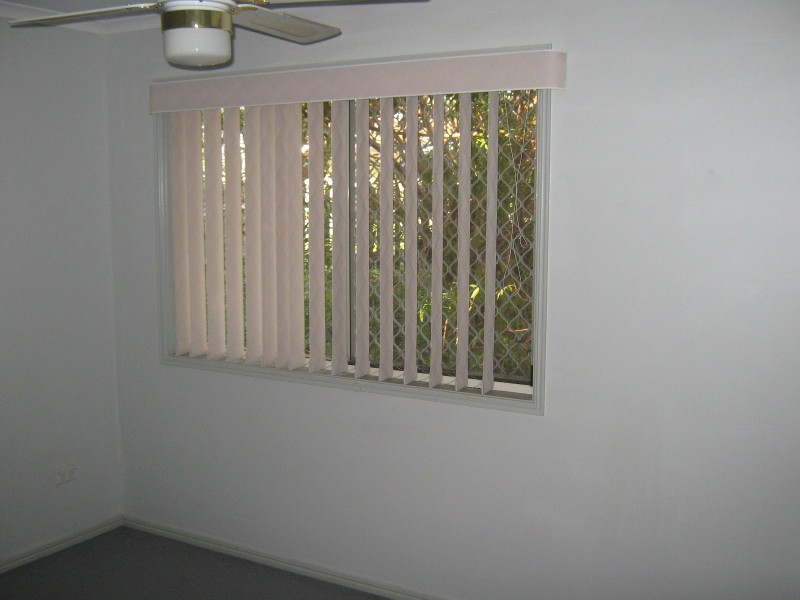 214 TORQUAY TCE, Torquay QLD 4655