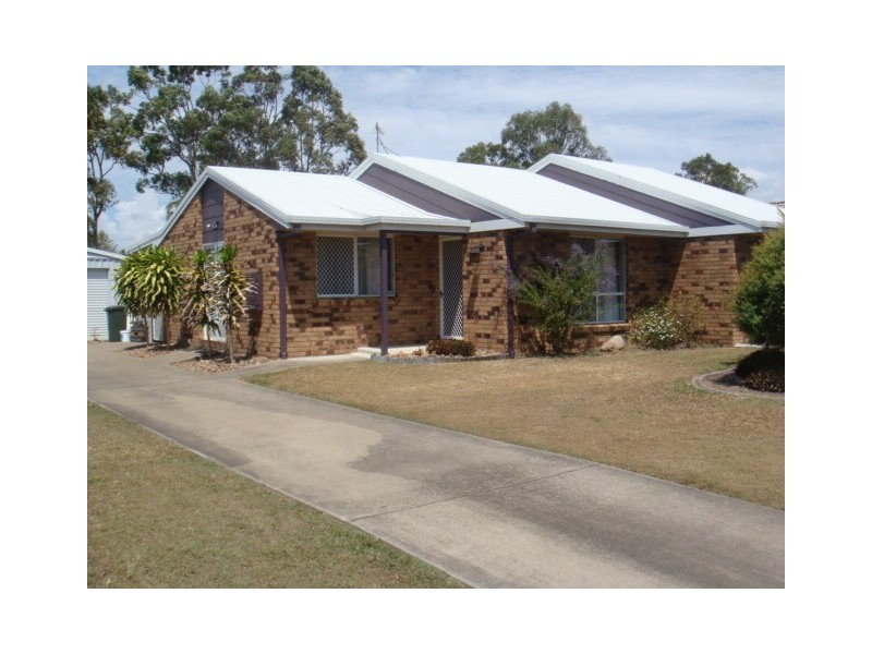 4 Bangalow, Kawungan QLD 4655