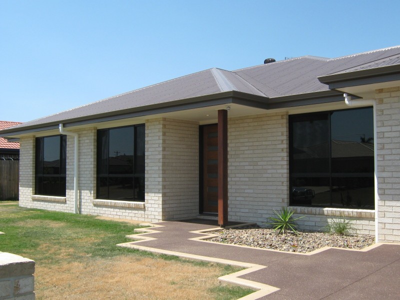 24 MAGELLAN CCT, Urraween QLD 4655