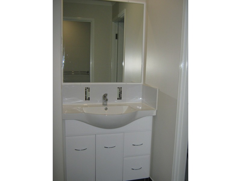 24 MAGELLAN CCT, Urraween QLD 4655