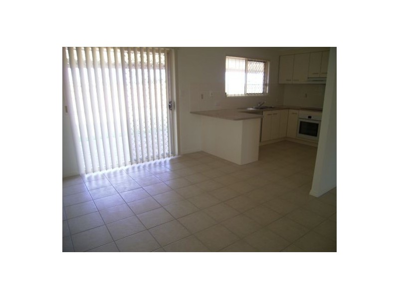 11 KINGSTON COURT, Point Vernon QLD 4655