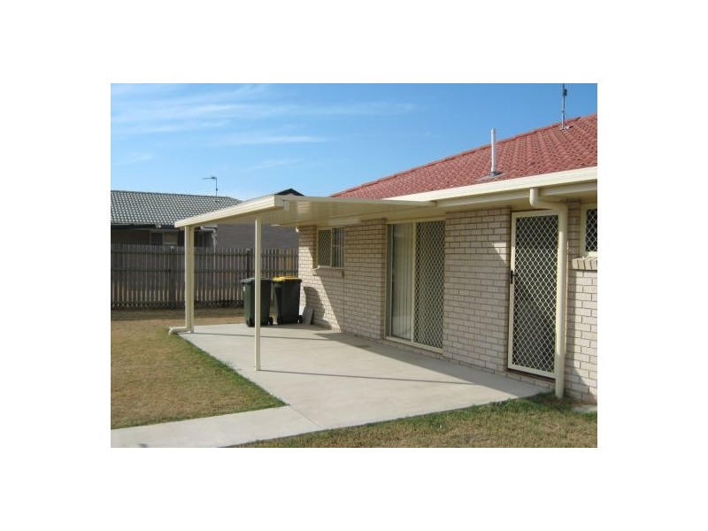 48 EMERALD PARK WAY, Urangan QLD 4655