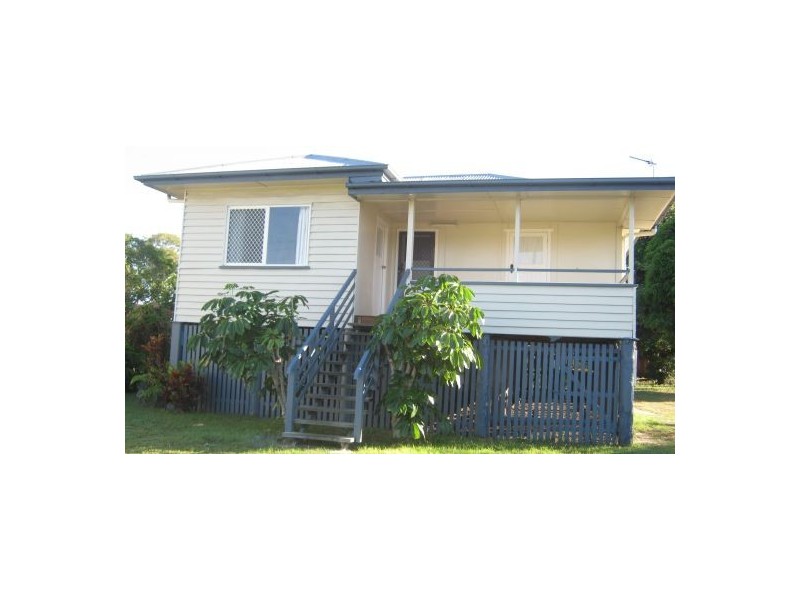 110 CYPRESS STREET, Torquay QLD 4655