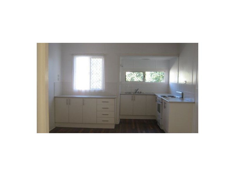 110 CYPRESS STREET, Torquay QLD 4655