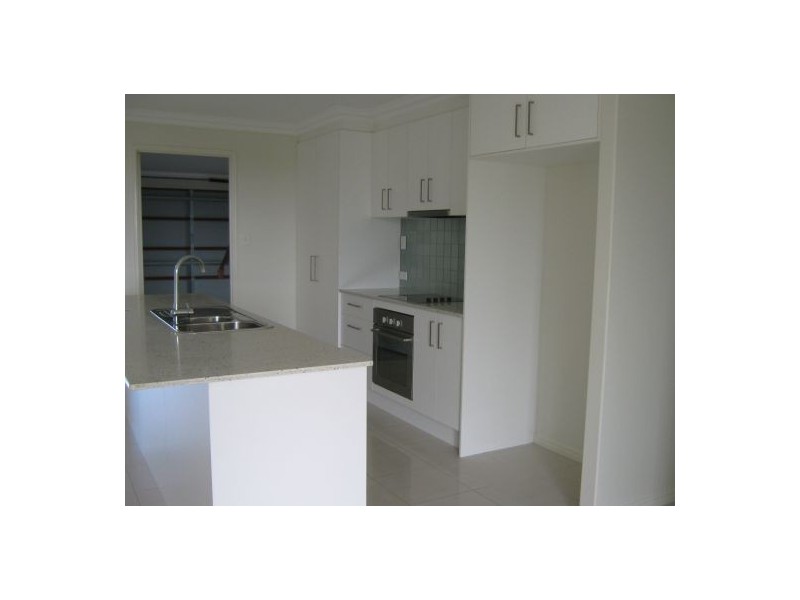 15 SEACREST DRIVE, Wondunna QLD 4655