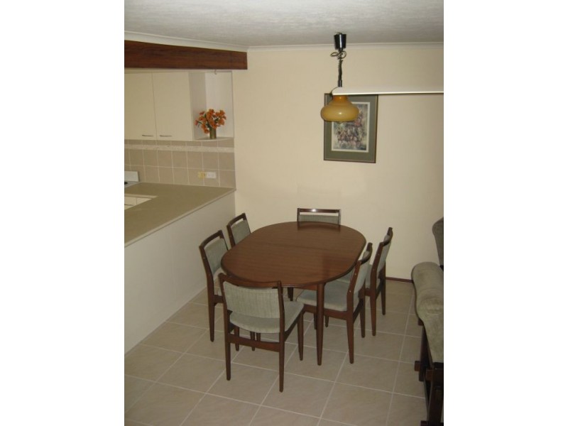 1 / 318 Esplanade, Scarness QLD 4655