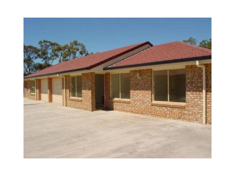 1 / 112 Bideford Street, Torquay QLD 4655