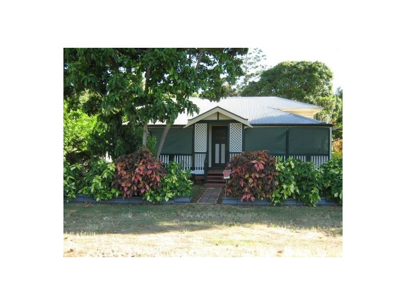 111 Freshwater Street, Torquay QLD 4655