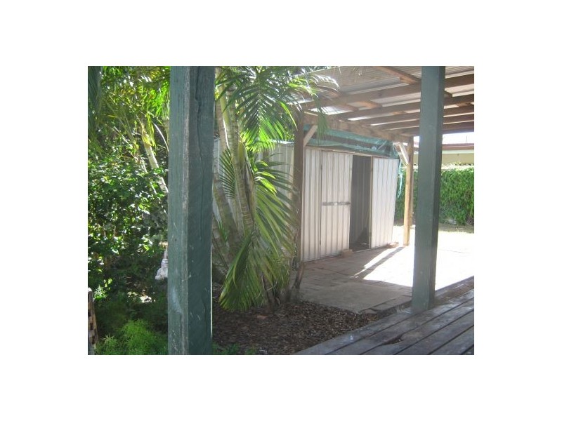 111 Freshwater Street, Torquay QLD 4655