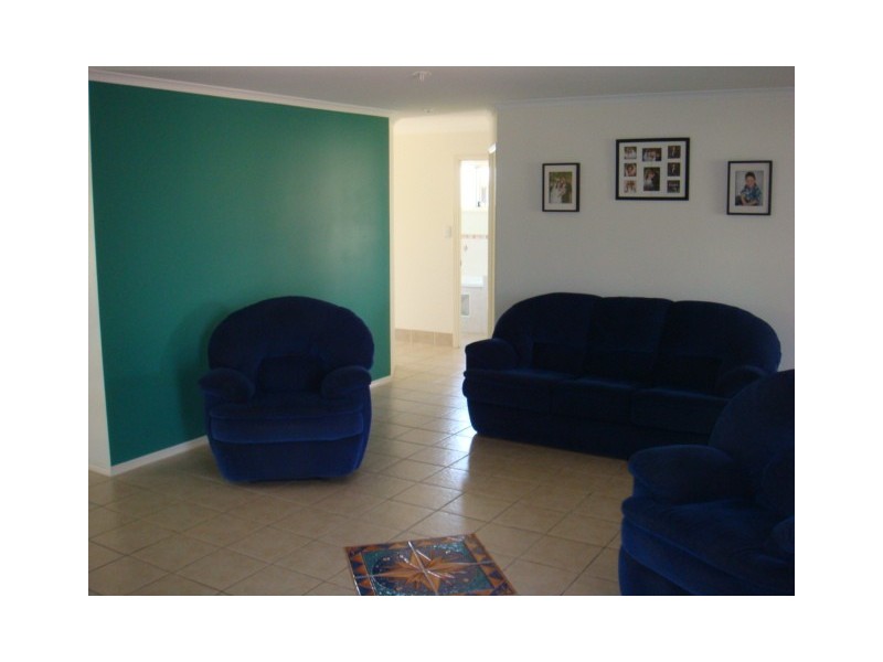 07 Pialba Downs Dr, Eli Waters QLD 4655