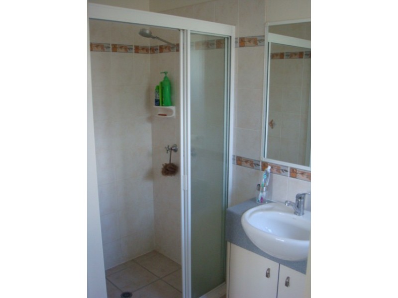 07 Pialba Downs Dr, Eli Waters QLD 4655