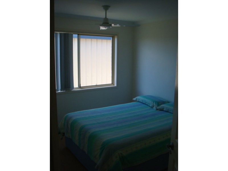 07 Pialba Downs Dr, Eli Waters QLD 4655