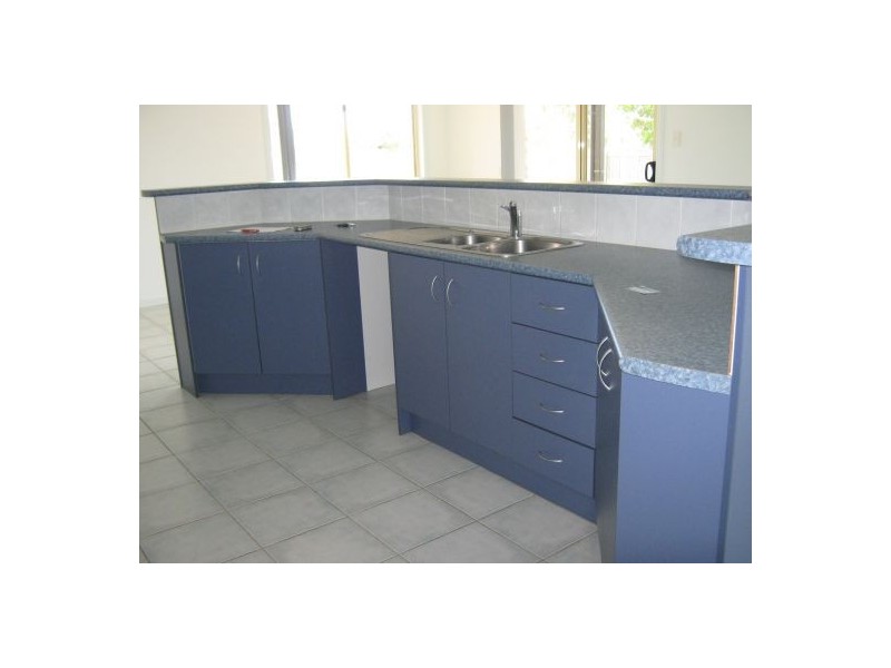 13 MARCOCCI STREET, Urraween QLD 4655