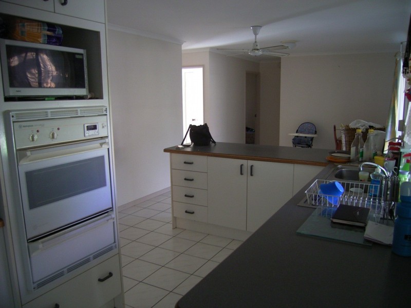 95 Snapper Street, Kawungan QLD 4655