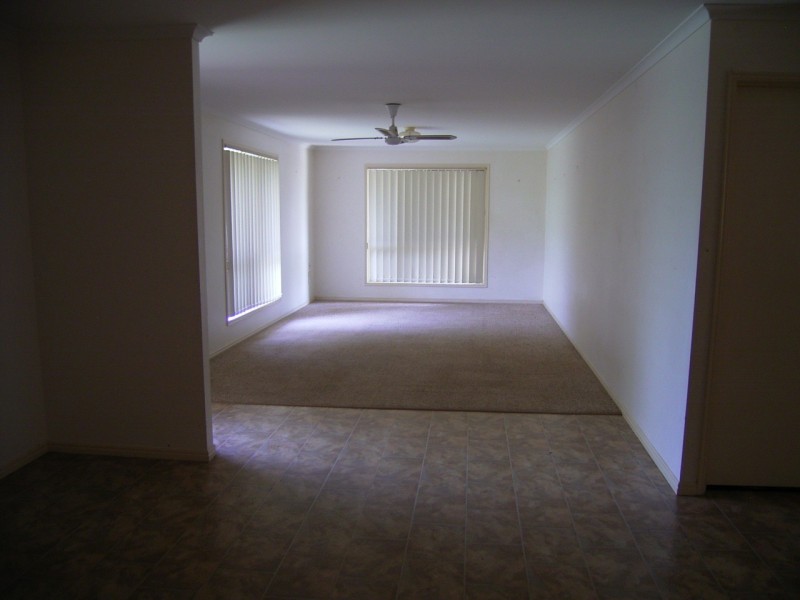 12 Koloi St, Scarness QLD 4655