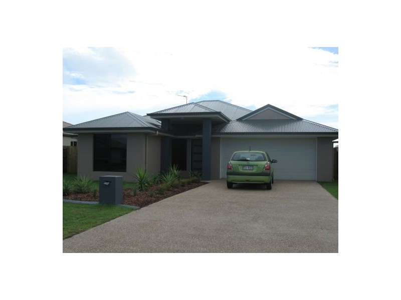 56 EARL ST VINCENT, Eli Waters QLD 4655