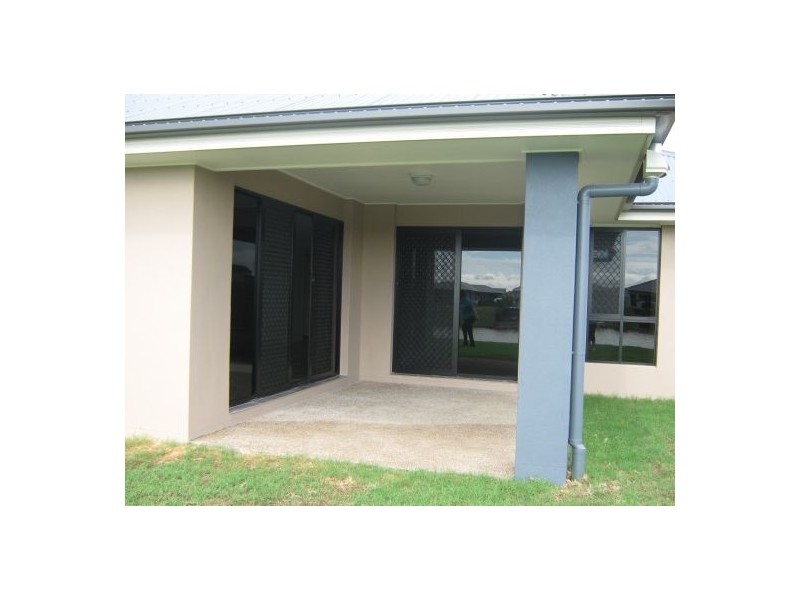 56 EARL ST VINCENT, Eli Waters QLD 4655
