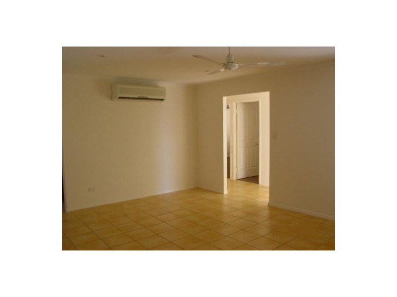 22  Wodalla Mews, Point Vernon QLD 4655