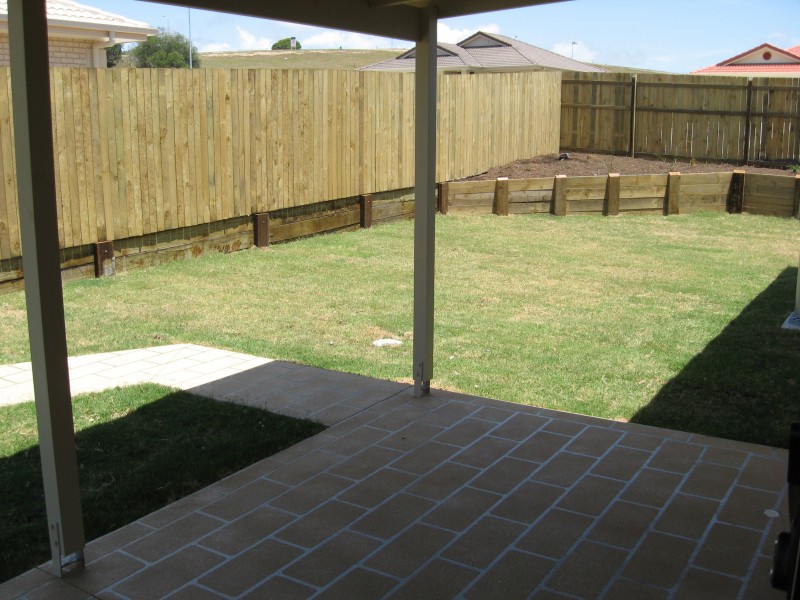 1 Peat Court, Wondunna QLD 4655