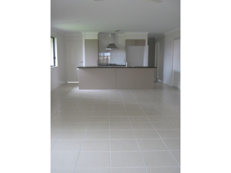 5 Colyton Street, Torquay QLD 4655