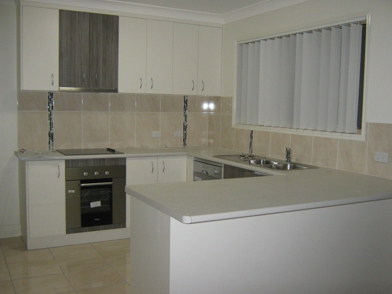 16 Bounty Circuit, Eli Waters QLD 4655