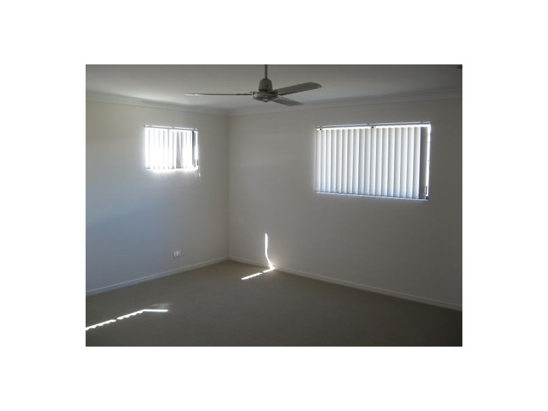 16 Bay Park Road, Wondunna QLD 4655