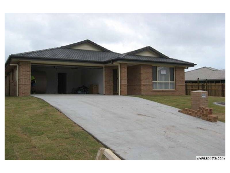 5 Peat Court, Wondunna QLD 4655