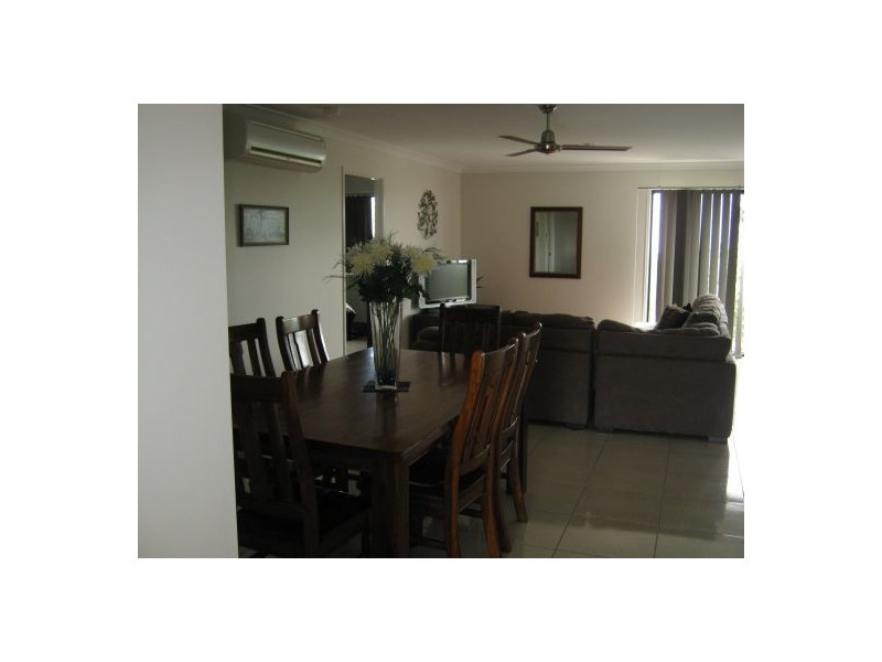 15 BEAGLE AVENUE, Wondunna QLD 4655