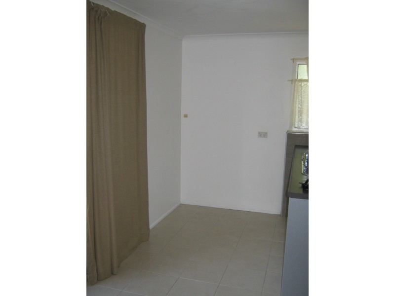 33A Murphy Street, Point Vernon QLD 4655