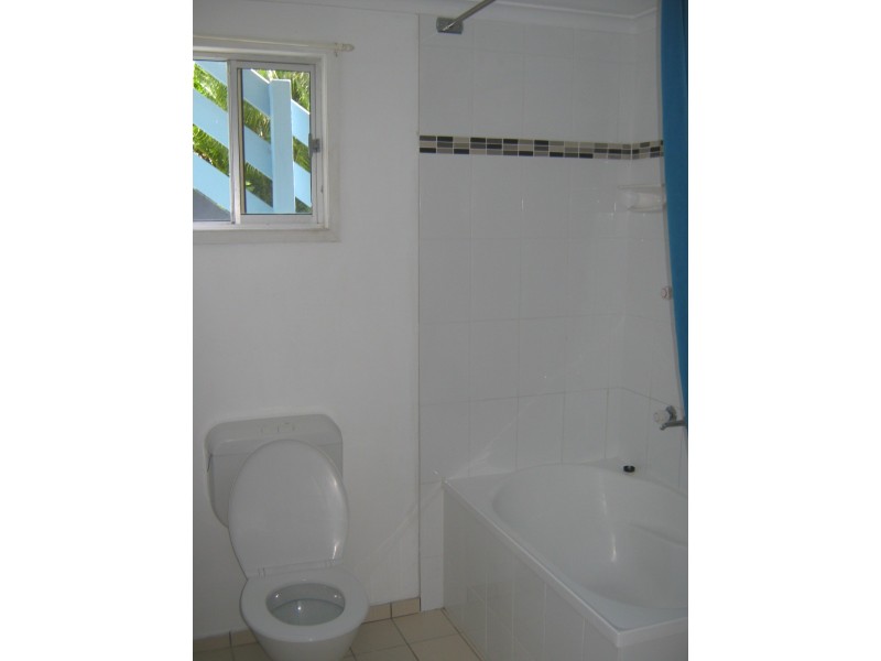 33A Murphy Street, Point Vernon QLD 4655