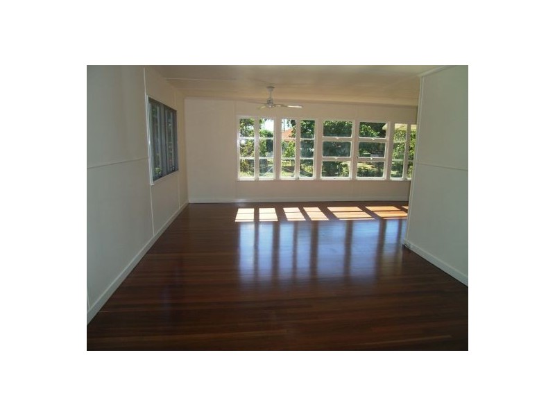 108 CYPRESS STREET, Torquay QLD 4655