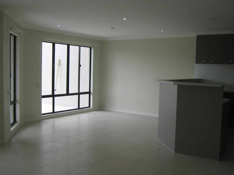 1/A Wongala Way, Eli Waters QLD 4655