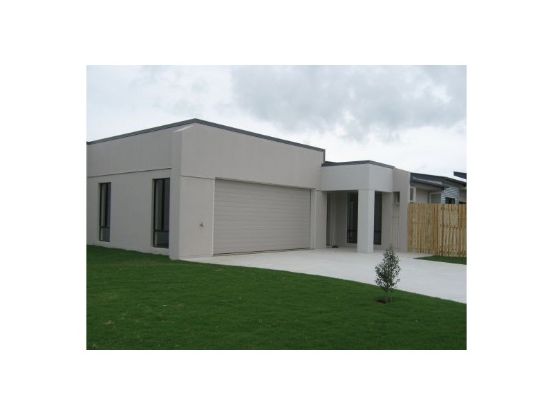 1/B Wongala Way, Eli Waters QLD 4655