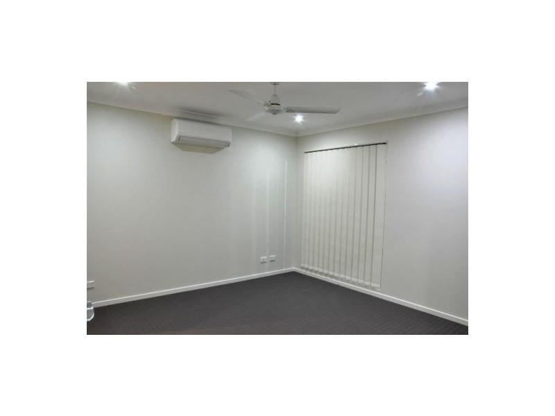 1/B Wongala Way, Eli Waters QLD 4655