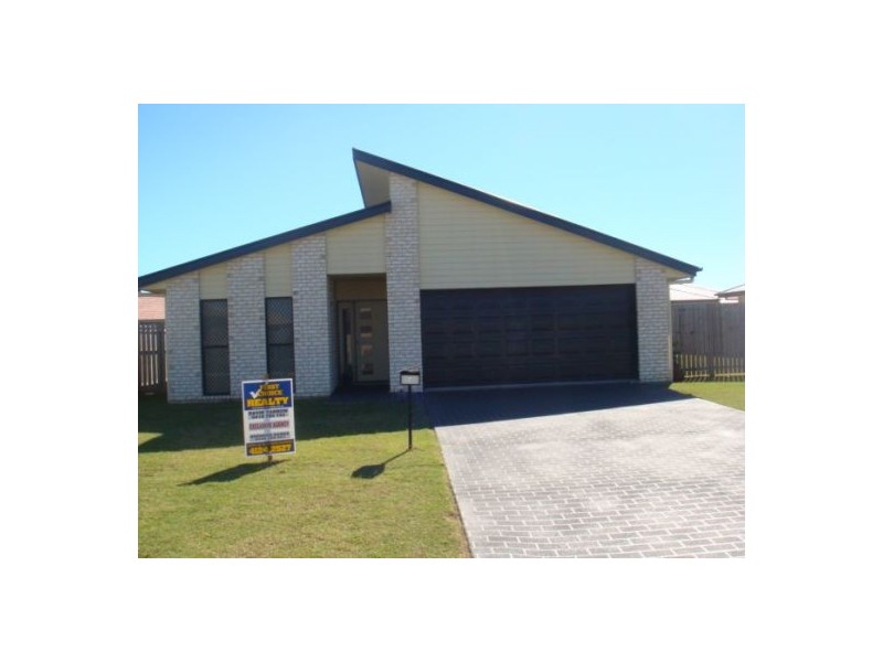 7 Protector Way, Eli Waters QLD 4655