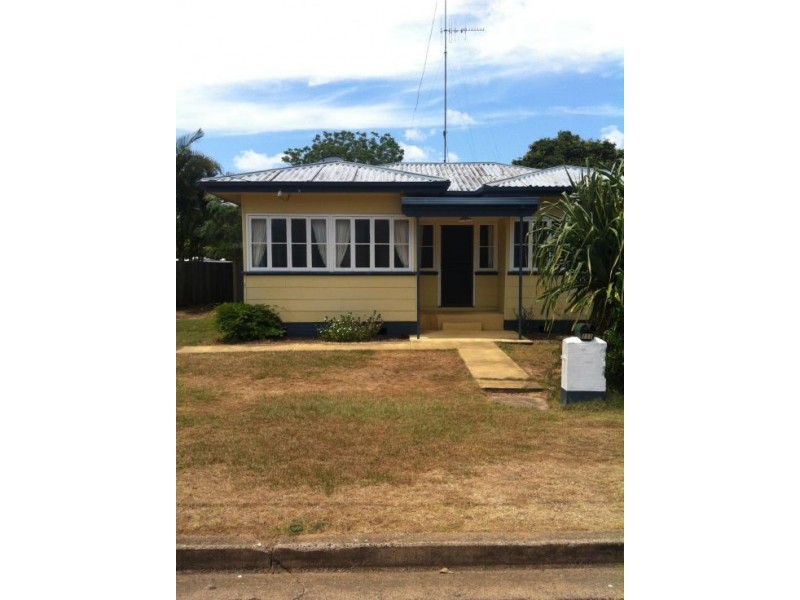 111 Cypress Street, Torquay QLD 4655