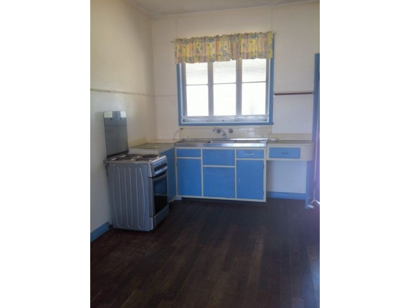 111 Cypress Street, Torquay QLD 4655